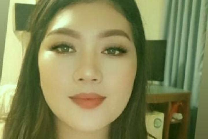 Clover Flip slot game