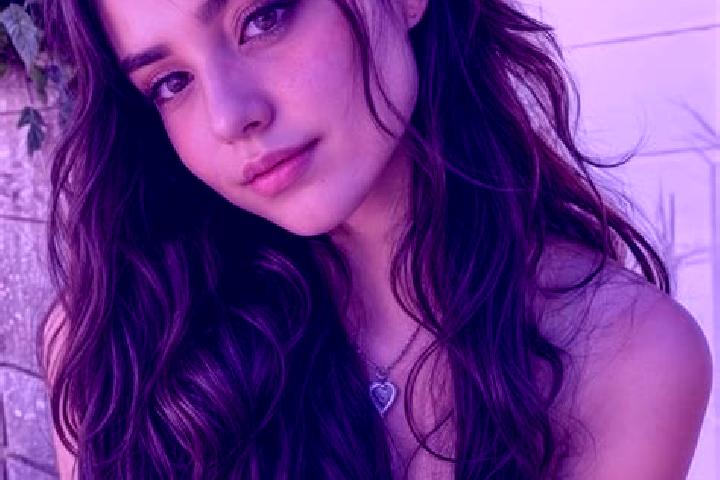 Lightning Clovers slot machine